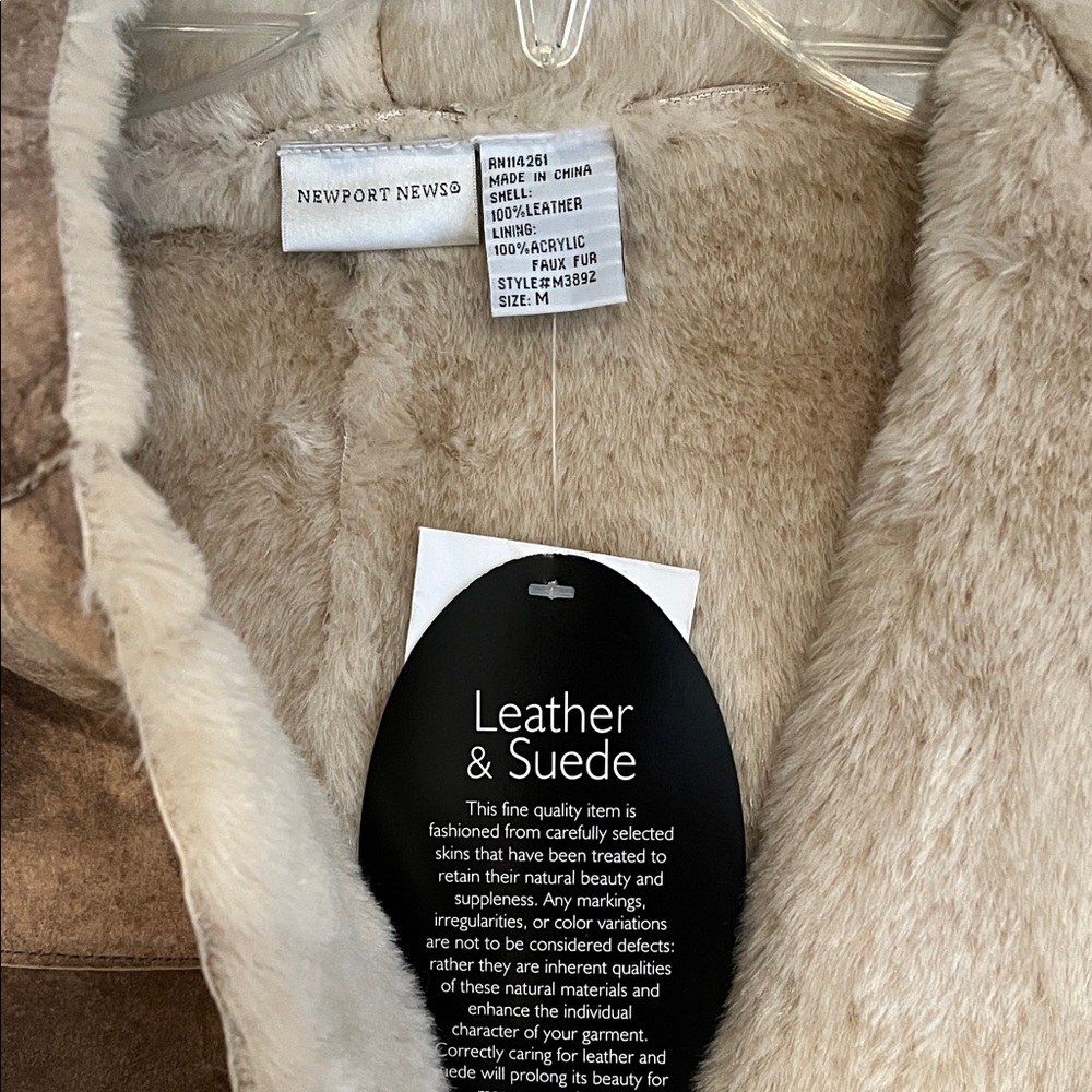 Newport News Brown and Cream Leather Jacket - Picture 2 of 4